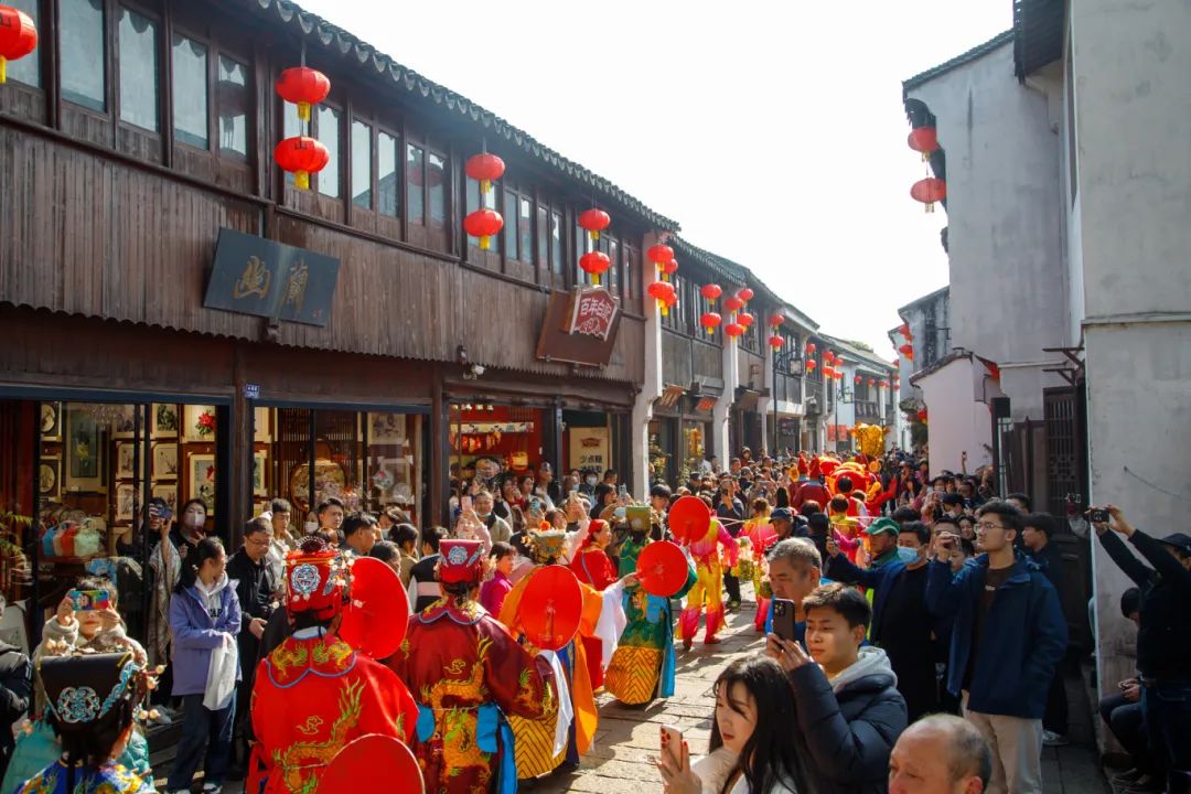 “酥”式龙年！正月初五来山塘接财神啦！